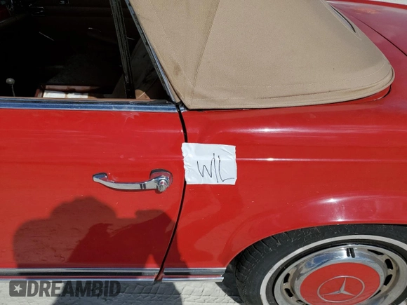 1971 Mercedes-Benz SL with VIN 11304412021905, listed as a Copart auction lot 76790644 with 39,936 mi miles and Salvage title. Bid and sale history available at DreamBid. Image 12.