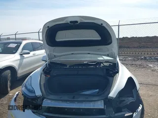 2022 Tesla Model Y Long Range with VIN 7SAYGDEE4NF428434, listed as a IAAI auction lot 41578503 with 35,460 mi miles and . Bid and sale history available at DreamBid. Image 10.