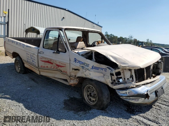 1992 Ford F-150 z VIN 1FTDF15NXNNA61991, wystawiony jako Copart lot #73393234 z przebiegiem Nie podano mil oraz Szkoda całkowita • Salvage title. Historia ofert i sprzedaży dostępna na DreamBid. Obrazek 4.