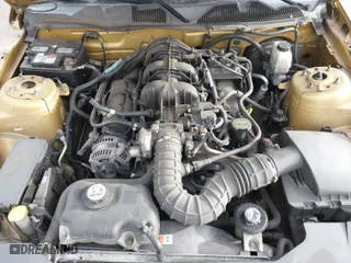 2010 Ford Mustang V6 with VIN 1ZVBP8AN6A5127981, listed as a IAAI auction lot 41822852 with 1 mi miles. Bid and sale history available at carsss.com. Image 10.