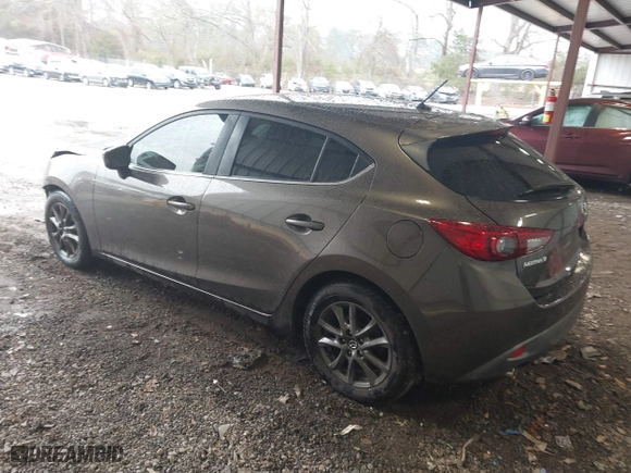 2014 Mazda Mazda3 i Touring with VIN 3MZBM1L75EM109082, listed as a IAAI auction lot 41625740 with 123,618 mi miles. Bid and sale history available at carsss.com. Image 3.