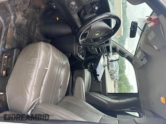 2016 Chevrolet Express Cargo with VIN 1GCWGAFF3G1224195, listed as a IAAI auction lot 42819269 with 87,490 mi miles and . Bid and sale history available at DreamBid. Image 24.