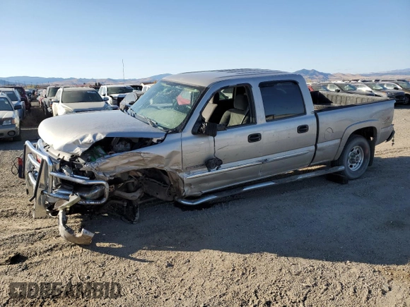 2004 GMC Sierra 2500HD SLT with VIN 1GTHK23G94F260255, listed as a Copart auction lot 72744044 with 153,740 mi miles and Clean title. Bid and sale history available at DreamBid. Image 1.