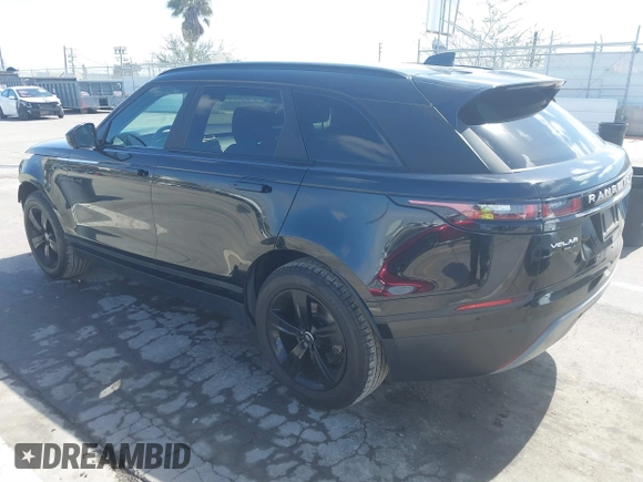 2019 Land Rover Range Rover Velar S with VIN SALYB2EN7KA779531, listed as a IAAI auction lot 41809548 with 92,113 mi miles. Bid and sale history available at carsss.com. Image 3.