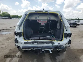 2024 Volkswagen Atlas Peak Edition SEL with VIN 1V2GR2CA0RC602704, listed as a Copart auction lot 57132995 with 11,474 mi miles and Salvage title. Bid and sale history available at DreamBid. Image 6.