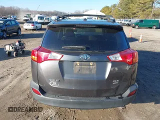 2014 Toyota RAV4 XLE with VIN 2T3RFREV0EW173776, listed as a IAAI auction lot 41644446 with 170,431 mi miles. Bid and sale history available at carsss.com. Image 16.