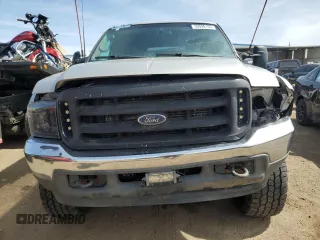 2003 Ford Excursion XLT with VIN 1FMSU41F63EA91902, listed as a Copart auction lot 50098155 with 252,972 mi miles and Salvage title. Bid and sale history available at DreamBid. Image 5.