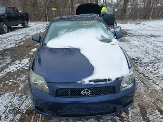 2008 Scion tC Spec z VIN JTKDE167980227382, wystawiony jako IAAI lot #41631691 z przebiegiem 155 801 mil mil oraz . Historia ofert i sprzedaży dostępna na DreamBid. Obrazek 6.