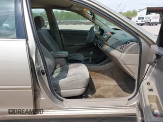 2004 Toyota Camry LE with VIN 4T1BE32K14U846576, listed as a IAAI auction lot 42086537 with 202,027 mi miles. Bid and sale history available at carsss.com. Image 5.