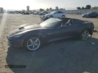 2015 Chevrolet Corvette 1LT z VIN 1G1YB2D77F5112539, wystawiony jako Copart lot #54171285 z przebiegiem 65 575 mil mil oraz Szkoda całkowita • Salvage title. Historia ofert i sprzedaży dostępna na DreamBid. Obrazek 1.