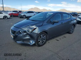 2020 Nissan Versa SV z VIN 3N1CN8EV2LL808619, wystawiony jako Copart lot #77034104 z przebiegiem 50 932 mil mil oraz Szkoda całkowita • Salvage title. Historia ofert i sprzedaży dostępna na DreamBid. Obrazek 1.