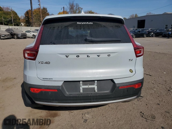 2022 Volvo XC40 Momentum with VIN YV4AC2HK2N2726416, listed as a Copart auction lot 77426764 with 84,997 mi miles and Salvage title. Bid and sale history available at DreamBid. Image 6.