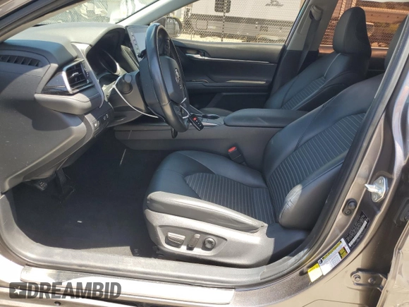 2022 Toyota Camry SE z VIN 4T1T11AKXNU626554, wystawiony jako Copart lot #58643315 z przebiegiem 49 490 mil mil oraz Szkoda całkowita • Salvage title. Historia ofert i sprzedaży dostępna na DreamBid. Obrazek 7.