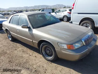 2002 Mercury Grand Marquis LS Premium with VIN 2MEFM75W32X636872, listed as a IAAI auction lot 41717410 with 88,840 mi miles. Bid and sale history available at carsss.com. Image 1.
