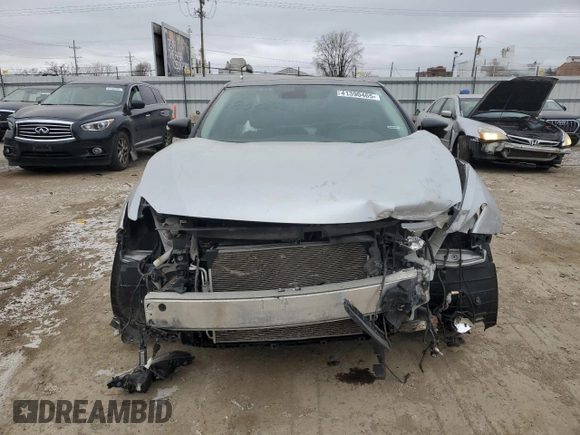 2016 Nissan Maxima SL with VIN 1N4AA6AP1GC381114, listed as a Copart auction lot 41390465 with 91,362 mi miles and Salvage Title. Bid and sale history available at DreamBid. Image 5.