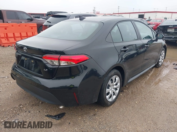 2024 Toyota Corolla LE with VIN 5YFB4MDE3RP080374, listed as a IAAI auction lot 42140576 with 33,047 mi miles. Bid and sale history available at carsss.com. Image 4.