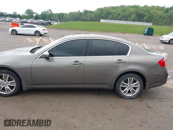 2011 Infiniti G37 x with VIN JN1CV6AR6BM405079, listed as a IAAI auction lot 42100281 with 224,952 mi miles. Bid and sale history available at carsss.com. Image 14.