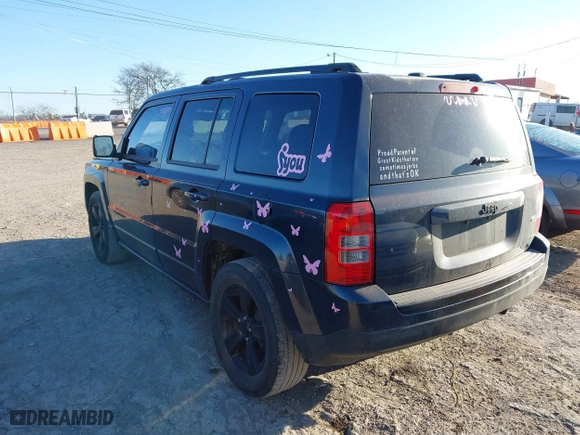 2014 Jeep Patriot Sport with VIN 1C4NJPBA9ED752653, listed as a IAAI auction lot 41744747 with 1 mi miles. Bid and sale history available at carsss.com. Image 3.