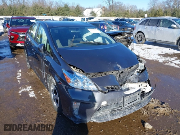 2015 Toyota Prius Four with VIN JTDKN3DU9F1987337, listed as a IAAI auction lot 41329556 with 86,104 mi miles. Bid and sale history available at carsss.com. Image 1.