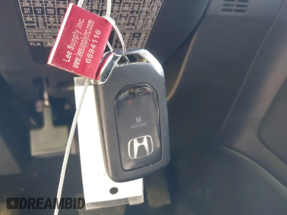 2018 Honda CR-V EX-L z VIN 7FARW2H80JE004634, wystawiony jako IAAI lot #42147458 z przebiegiem 104 353 mil mil oraz . Historia ofert i sprzedaży dostępna na DreamBid. Obrazek 11.