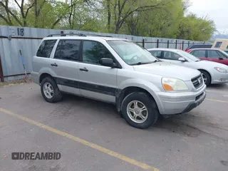2005 Honda Pilot LX with VIN 2HKYF18105H556470, listed as a IAAI auction lot 42094372 with 266,089 mi miles and . Bid and sale history available at DreamBid. Image 1.