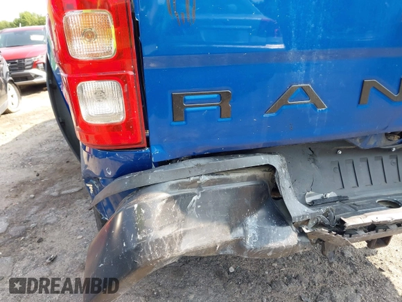 2019 Ford Ranger XL with VIN 1FTER4FH5KLA58574, listed as a IAAI auction lot 42384865 with 71,708 mi miles and . Bid and sale history available at DreamBid. Image 17.