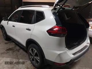 2019 Nissan Rogue SL with VIN 5N1AT2MV1KC827435, listed as a IAAI auction lot 41480759 with 55,842 mi miles. Bid and sale history available at carsss.com. Image 3.