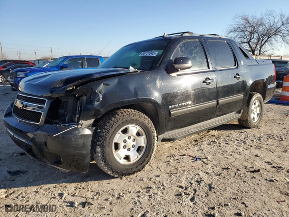 2013 Chevrolet Avalanche LS with VIN 3GNMCEE01DG336537, listed as a Copart auction lot 88721045 with 87,001 mi miles and Salvage Title. Bid and sale history available at carsss.com. Image 1.
