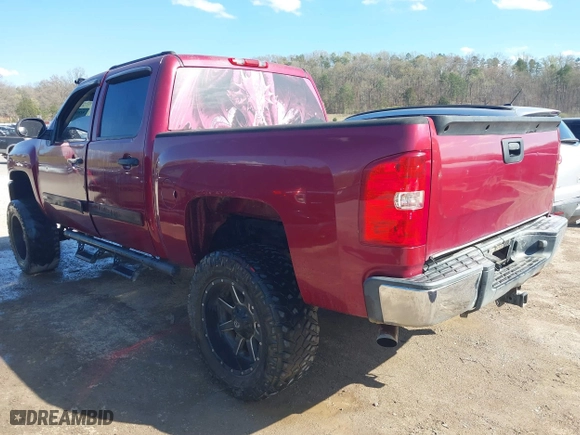 2007 Chevrolet Silverado 1500 LS with VIN 2GCEK13C671589369, listed as a IAAI auction lot 41894280 with 226,687 mi miles. Bid and sale history available at carsss.com. Image 3.