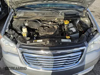 2016 Chrysler Town & Country Touring with VIN 2C4RC1BG0GR198206, listed as a Copart auction lot 47177695 with 102,522 mi miles and Clean Title. Bid and sale history available at DreamBid. Image 12.