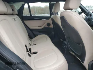 2020 BMW X1 xDrive28i с VIN WBXJG9C03L5P59462, выставлен на аукционе Copart как лот 52725835 с пробегом Не указан миль и Списание • Salvage title. История ставок и продаж доступна на DreamBid. Изображение 11.