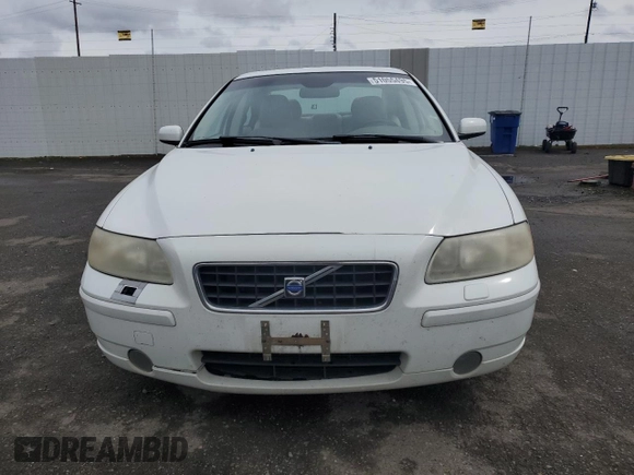 2005 Volvo S60 с VIN YV1RS592652462152, выставлен на аукционе Copart как лот 51055495 с пробегом 117 631 миль миль и Списание • Salvage title. История ставок и продаж доступна на DreamBid. Изображение 5.