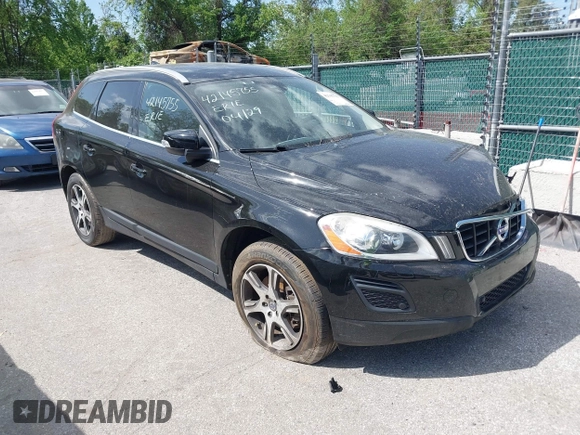 2013 Volvo XC60 T6 с VIN YV4902DZXD2445302, выставлен на аукционе IAAI как лот 42145755 с пробегом 115 547 миль миль и . История ставок и продаж доступна на DreamBid. Изображение 1.