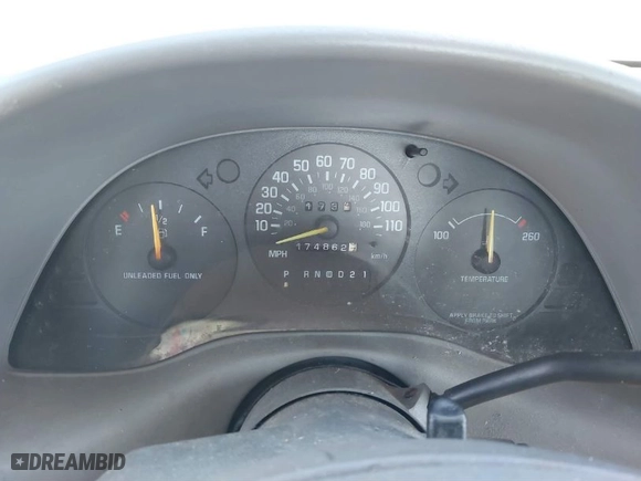 1996 Chevrolet Lumina with VIN 2G1WL52M1T1135939, listed as a IAAI auction lot 41027014 with NaN miles. Bid and sale history available at carsss.com. Image 7.