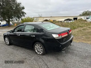 2011 Lincoln MKZ Hybrid with VIN 3LNDL2L33BR759329, listed as a Copart auction lot 42415245 with 131,927 mi miles and Clean Title. Bid and sale history available at carsss.com. Image 3.