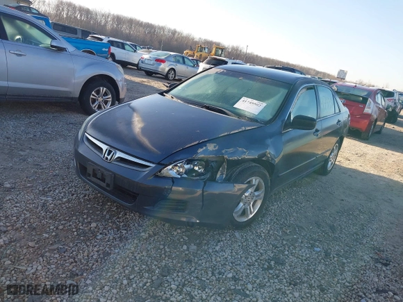 2007 Honda Accord Sdn LX SE with VIN 1HGCM56367A130418, listed as a IAAI auction lot 41749502 with 313,940 mi miles. Bid and sale history available at carsss.com. Image 17.