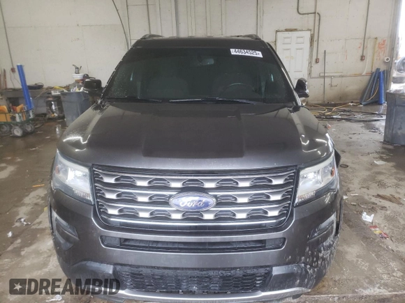 2016 Ford Explorer XLT with VIN 1FM5K7D88GGB13653, listed as a Copart auction lot 44634525 with 168,225 mi miles and Salvage Title. Bid and sale history available at DreamBid. Image 5.