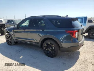 2024 Ford Explorer ST-Line with VIN 1FMSK7KH1RGA17937, listed as a Copart auction lot 75706544 with 2,369 mi miles and Salvage Title. Bid and sale history available at carsss.com. Image 2.