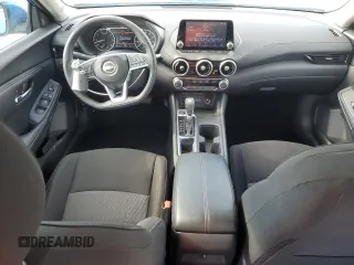 2024 Nissan Sentra SV z VIN 3N1AB8CV0RY374540, wystawiony jako Copart lot #58335065 z przebiegiem 16 054 mil mil oraz Czysty tytuł • Clean title. Historia ofert i sprzedaży dostępna na DreamBid. Obrazek 8.