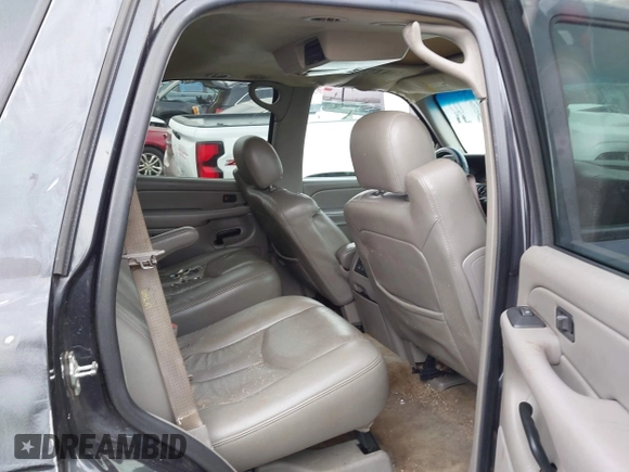 2004 Chevrolet Tahoe LT with VIN 1GNEC13Z24J330050, listed as a IAAI auction lot 41802659 with 278,497 mi miles and . Bid and sale history available at DreamBid. Image 8.