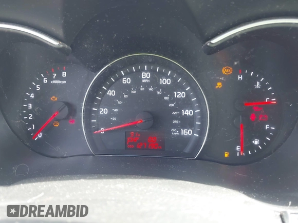 2014 Kia Sorento LX with VIN 5XYKT3A60EG486699, listed as a IAAI auction lot 42143270 with 127,190 mi miles and . Bid and sale history available at DreamBid. Image 7.