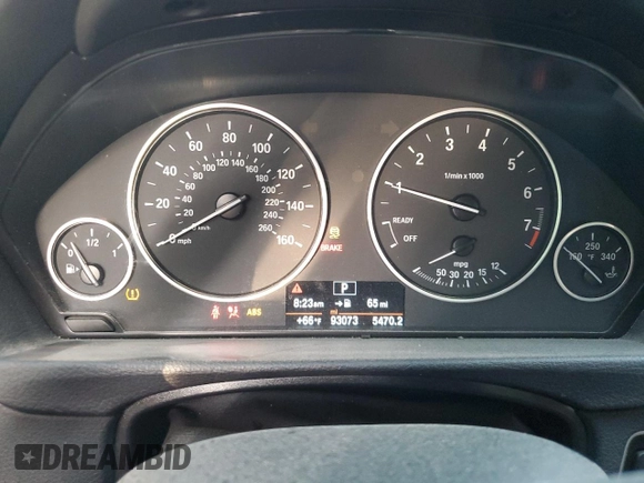 2016 BMW 3 Series 320i z VIN WBA8A9C55GK619006, wystawiony jako Copart lot #51432705 z przebiegiem 93 073 mil mil oraz Szkoda całkowita • Salvage title. Historia ofert i sprzedaży dostępna na DreamBid. Obrazek 9.