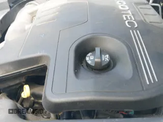 2010 Chevrolet Malibu z VIN 1G1ZF5EZXAF133043, wystawiony jako IAAI lot #42680239 z przebiegiem 125 964 mil mil oraz . Historia ofert i sprzedaży dostępna na DreamBid. Obrazek 19.