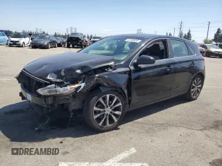2018 Hyundai Elantra с VIN KMHH35LE0JU079626, выставлен на аукционе Copart как лот 57238435 с пробегом 120 784 миль миль и Списание • Salvage title. История ставок и продаж доступна на DreamBid. Изображение 1.
