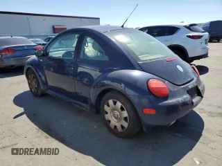 2003 Volkswagen New Beetle Coupe GL with VIN 3VWBK21C73M402426, listed as a Copart auction lot 67768914 with 118,906 mi miles and Salvage Title. Bid and sale history available at carsss.com. Image 2.