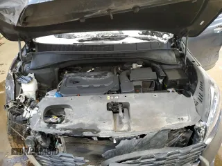 2019 Kia Sorento LX z VIN 5XYPG4A32KG548492, wystawiony jako Copart lot #61574165 z przebiegiem 134 672 mil mil oraz Szkoda całkowita • Salvage title. Historia ofert i sprzedaży dostępna na DreamBid. Obrazek 12.