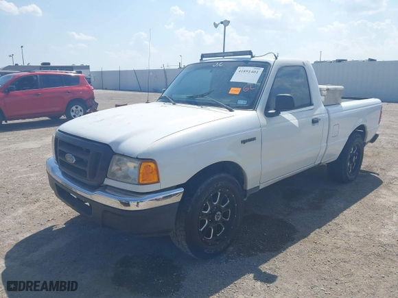 2005 Ford Ranger XL with VIN 1FTYR10U05PA40322, listed as a IAAI auction lot 41891401 with 230,985 mi miles. Bid and sale history available at carsss.com. Image 2.