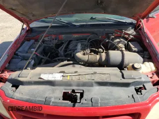 2001 Ford F-150 XL with VIN 1FTZX17211NB16120, listed as a Copart auction lot 54884765 with 124,196 mi miles and Salvage title. Bid and sale history available at DreamBid. Image 11.