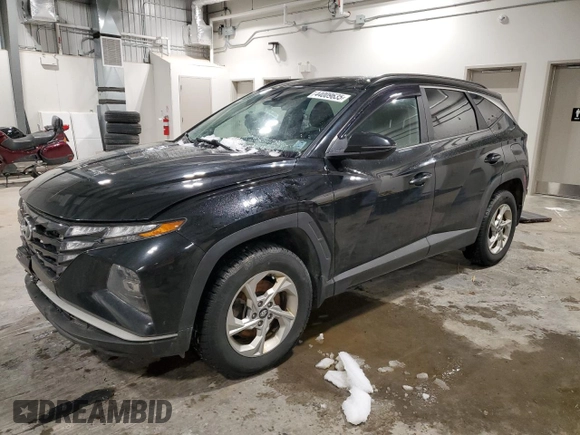 2022 Hyundai Tucson Preferred z VIN KM8JBCAE4NU071403, wystawiony jako Copart lot #44009635 z przebiegiem 150 355 mil mil oraz Szkody całkowita. Historia ofert i sprzedaży dostępna na DreamBid. Obrazek 1.