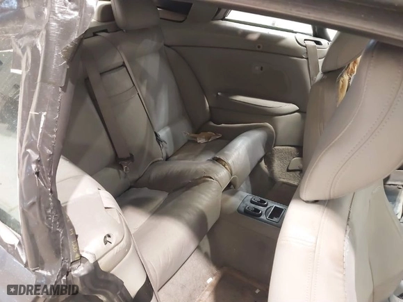 2004 Volvo C70 with VIN YV1NC62D14J043160, listed as a IAAI auction lot 41554345 with 157,352 mi miles. Bid and sale history available at carsss.com. Image 8.